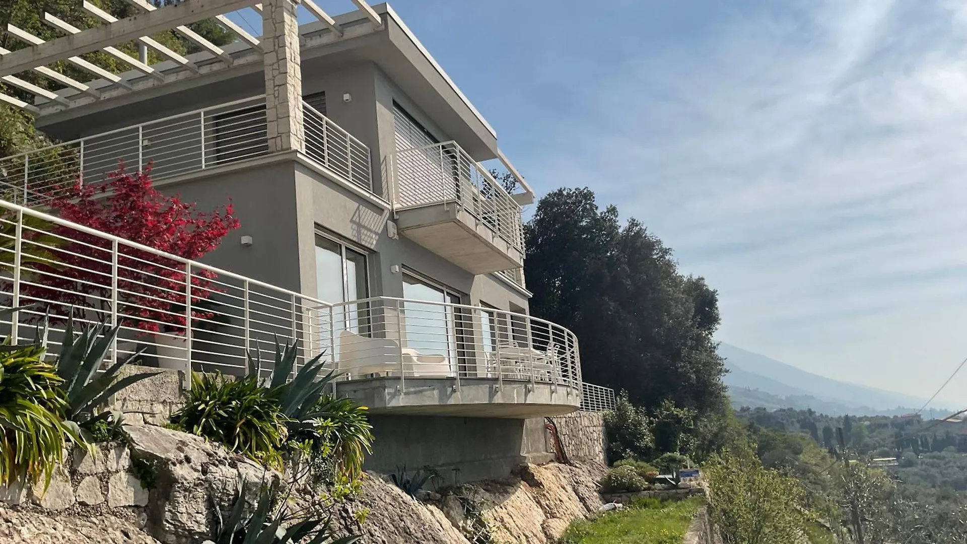 Villa Gabizza Villa Singola Con Jacuzzi Privata Malcesine Italy