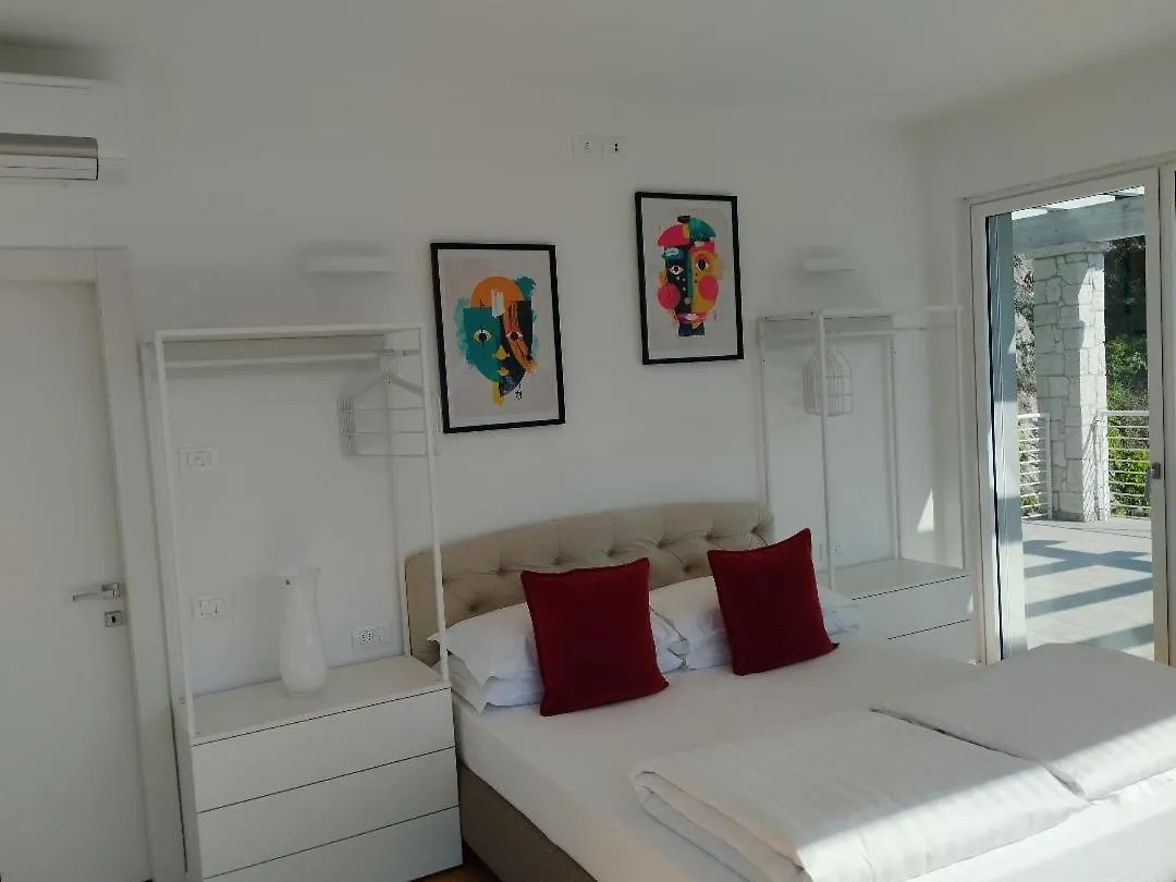 Villa Gabizza Villa Singola Con Jacuzzi Privata Malcesine